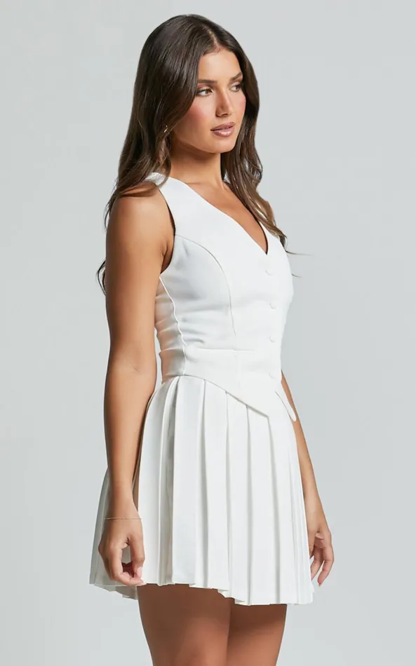 Showpo Harlee Vest 8211 Fitted V Neck Tailored Vest Top In White Women Tops