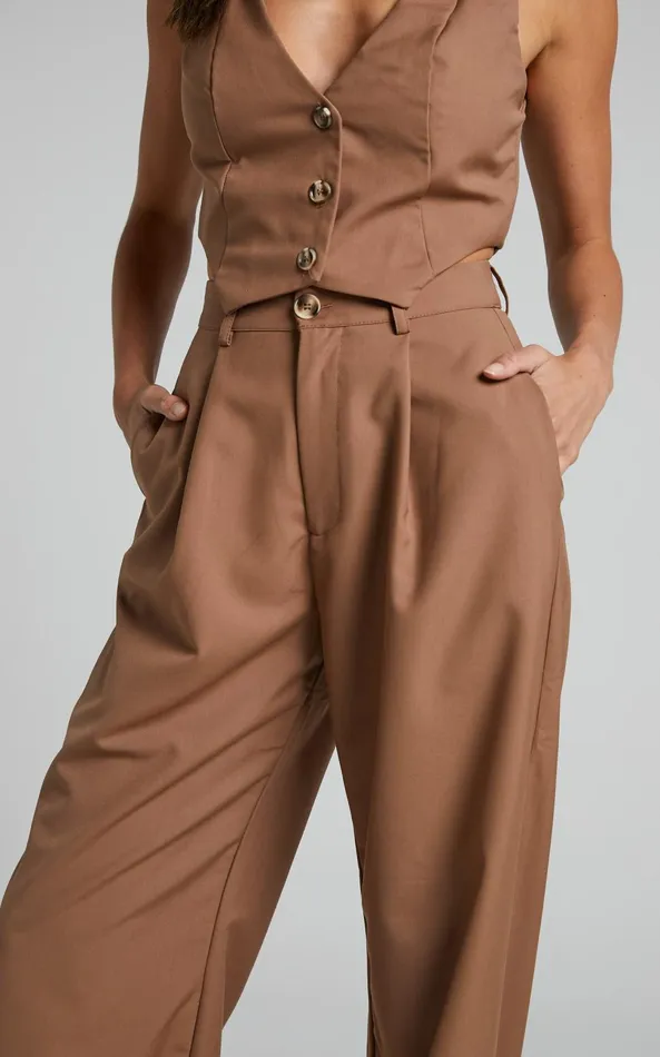 Showpo Izara Trousers 8211 Mid Rise Relaxed Straight Leg Tailored Trousers In Mocha Women Curve Clothes