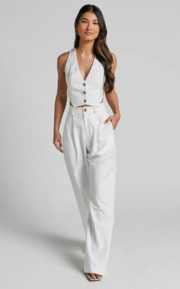 Showpo Izara Trousers 8211 Mid Rise Relaxed Straight Leg Tailored Trousers In Warm White Women Curve Clothes