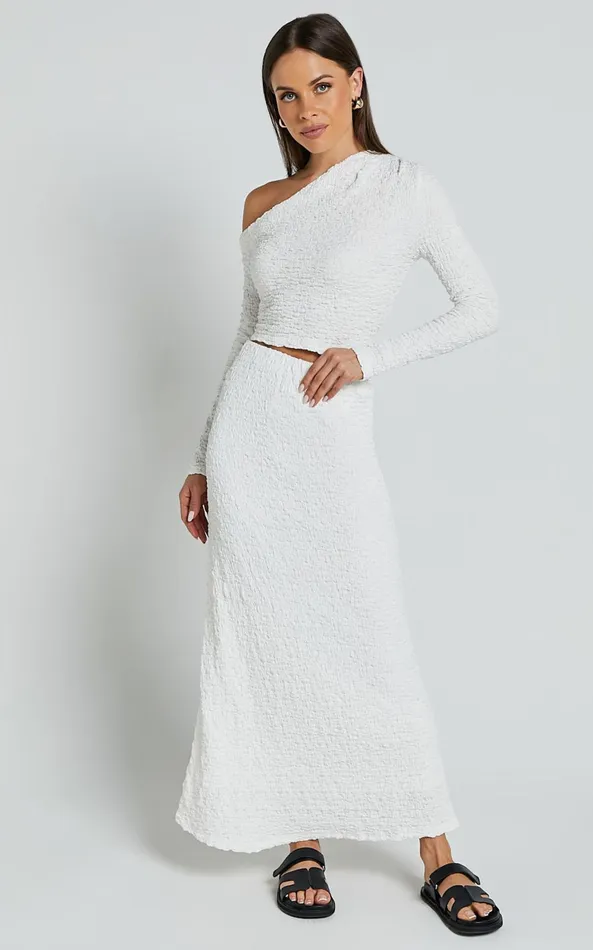 Showpo Jackie Midi Skirt 8211 High Elasticated Waist Skirt In White Women Skirts Showpo Jackie Midi Skirt 8211 High Elasticated Waist Skirt In White Women Skirts