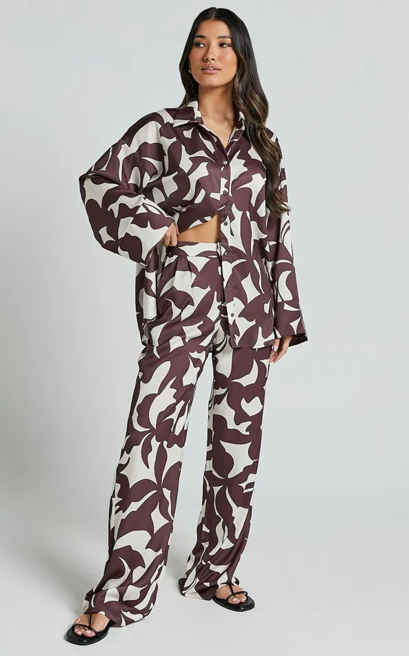 Showpo Janissa Pants 8211 High Waisted Wide Leg Pants In Brown Floral Women Curve Clothes