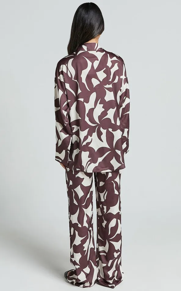 Showpo Janissa Pants 8211 High Waisted Wide Leg Pants In Brown Floral Women Curve Clothes