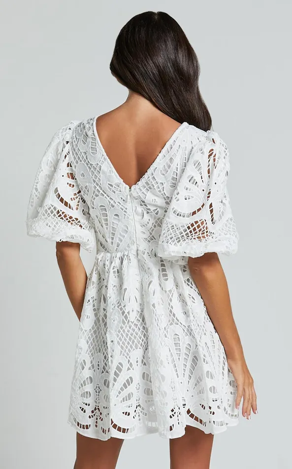 Showpo Janith Mini Dress 8211 Lace Plunge Short Puff Sleeve A Line Dress In White Lace Women Dresses