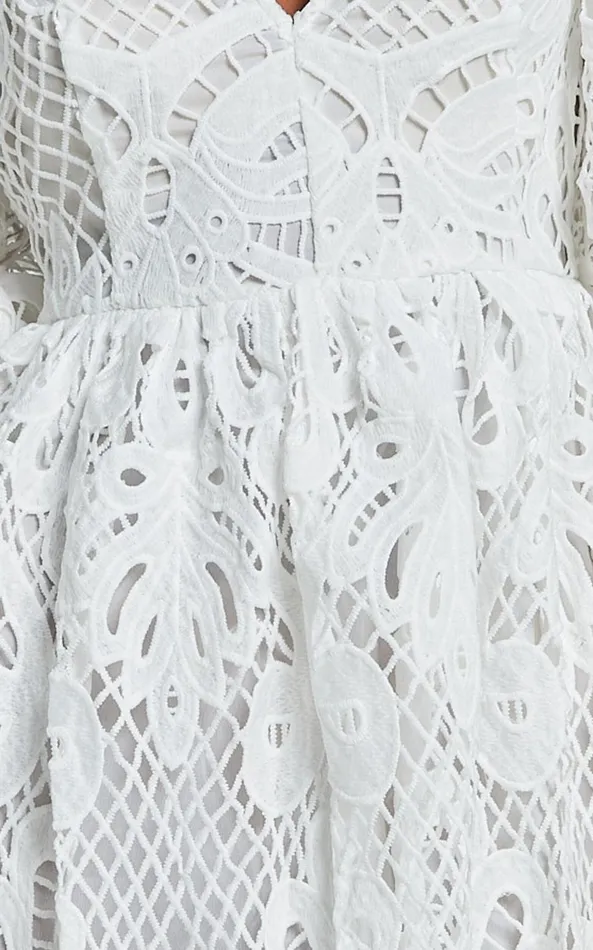 Showpo Janith Mini Dress 8211 Lace Plunge Short Puff Sleeve A Line Dress In White Lace Women Dresses