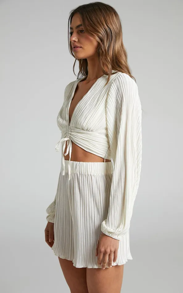 Showpo Jondra Blouse 8211 Ruched Front Long Sleeve Plisse Blouse In Cream Women Curve Clothes