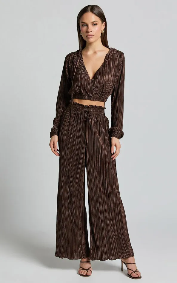 Showpo Kallie Pants 8211 High Waist Drawstring Plisse Pants In Chocolate Women Pants Showpo Kallie Pants 8211 High Waist Drawstring Plisse Pants In Chocolate Women Pants