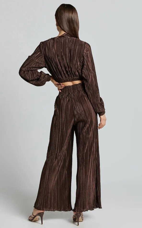 Showpo Kallie Pants 8211 High Waist Drawstring Plisse Pants In Chocolate Women Pants