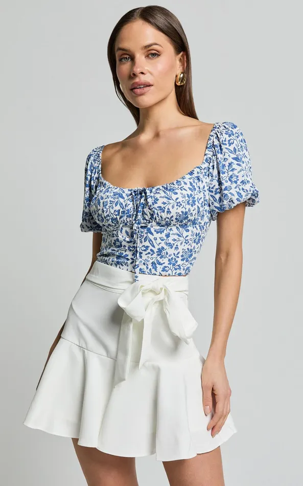 Showpo Karina Top 8211 Puff Sleeve Ruched Bodice Corset Top In Blue Floral Women Tops