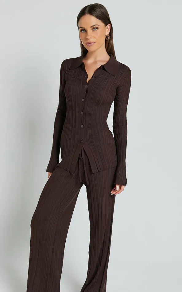Showpo Kelsey Top 8211 Button Through Long Sleeve Knitted Top In Chocolate Women Knitwear Showpo Kelsey Top 8211 Button Through Long Sleeve Knitted Top In Chocolate Women Knitwear