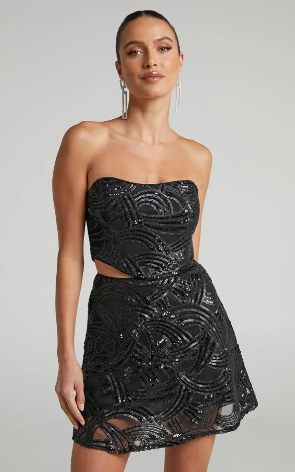 Showpo Kenny Top 8211 Cropped Sequin Corset Top In Black Women Curve Clothes