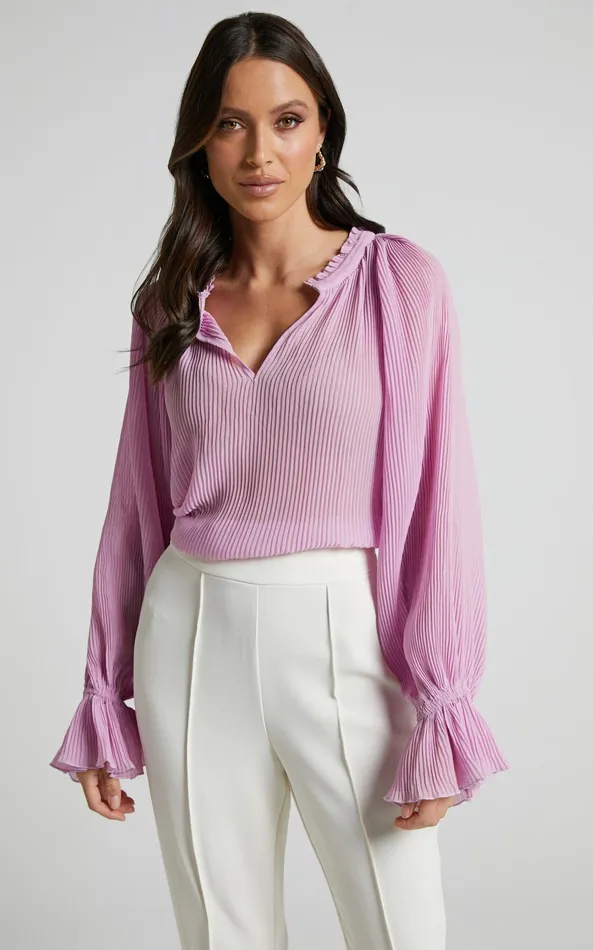 Showpo Kerray Top 8211 V Neck Long Sleeve Pleated Top In Lilac Women Curve Clothes