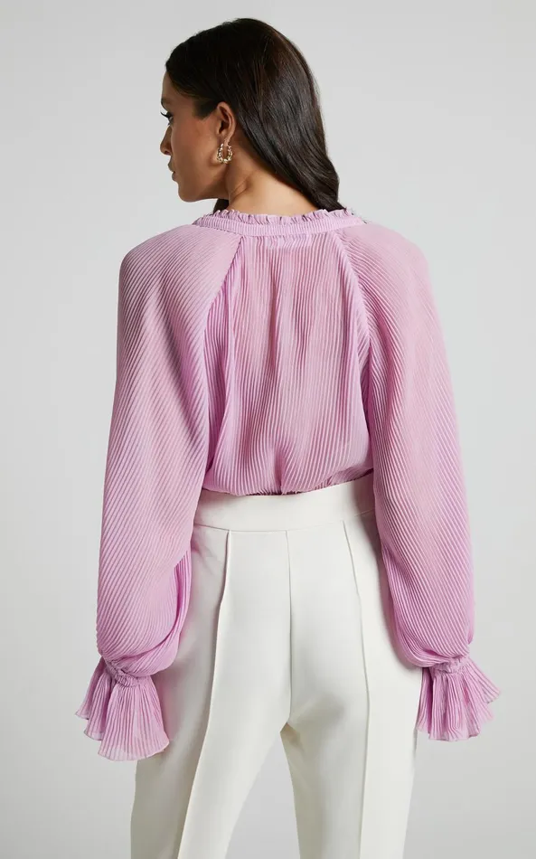 Showpo Kerray Top 8211 V Neck Long Sleeve Pleated Top In Lilac Women Curve Clothes