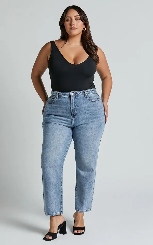 Showpo Kerrie Bodysuit 8211 V Neck Bodysuit In Black Women Basics