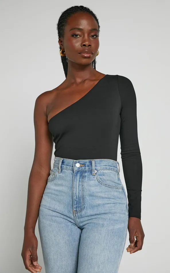 Showpo Khanley Bodysuit 8211 One Shoulder Long Sleeve Bodysuit In Black Women Basics Showpo Khanley Bodysuit 8211 One Shoulder Long Sleeve Bodysuit In Black Women Basics