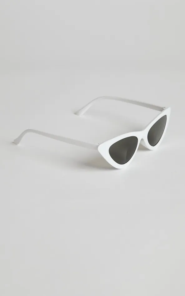 Showpo Kurthy Cat Eye Sunglasses In White Women Sunglasses