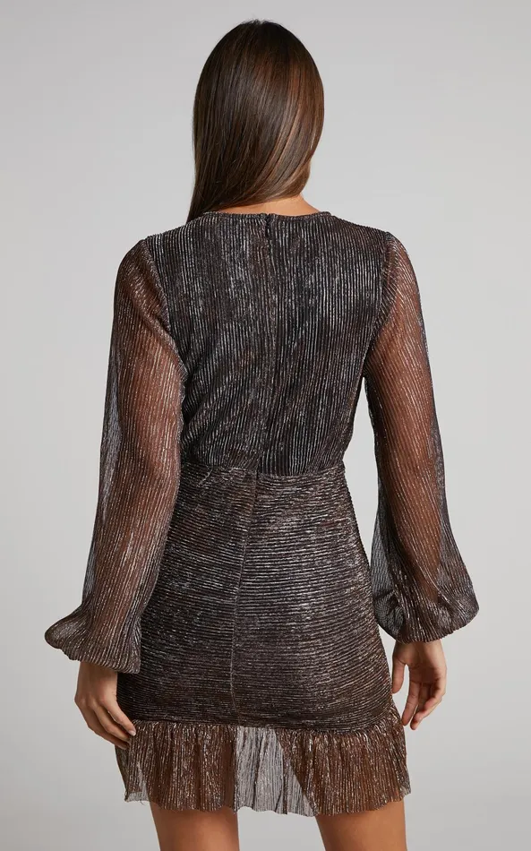 Showpo Laurah Mini Dress 8211 V Neck Long Sleeve Plisse Dress In Blackgold Women Curve Clothes
