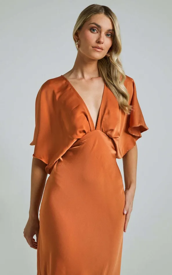 Showpo Lea Maxi Dress 8211 Plunge Short Flutter Sleeve In Rust Women Dresses