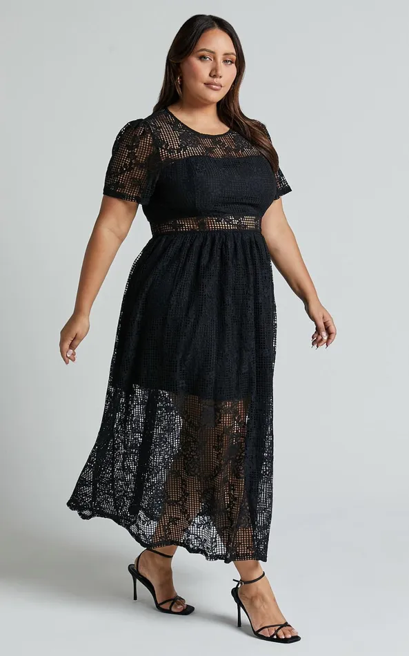 Showpo Leon Midi Dress 8211 Short Sleeve Dress In Black Women Curve Clothes