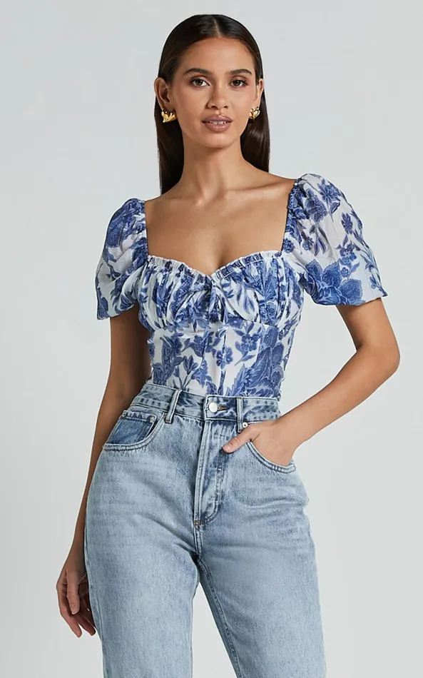 Showpo Liana Top 8211 Short Sleeve Bustier Top In White And Blue Floral Women Tops Showpo Liana Top 8211 Short Sleeve Bustier Top In White And Blue Floral Women Tops
