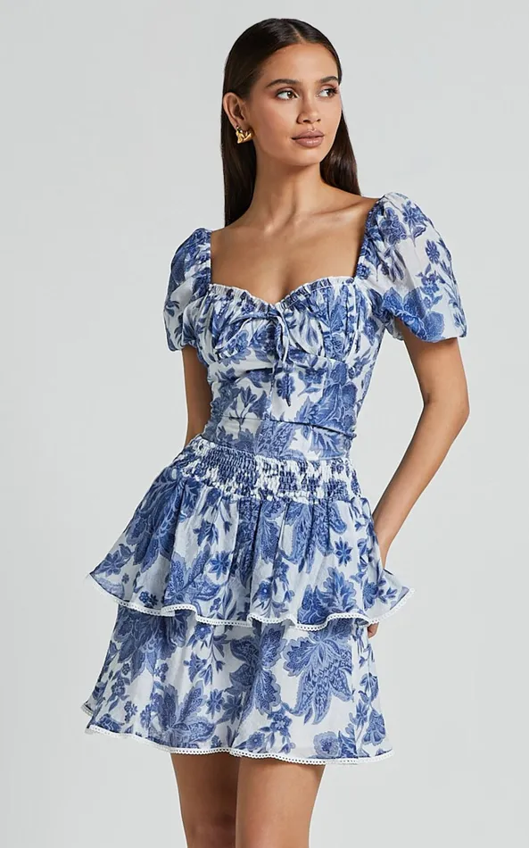 Showpo Liana Top 8211 Short Sleeve Bustier Top In White And Blue Floral Women Tops