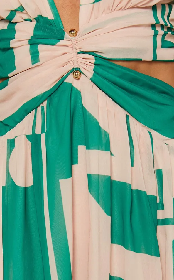 Showpo Lindey Midi Dress 8211 Side Cut Plunge Neck Puff Sleeve Dress In Green And Cream Geo Women Dresses
