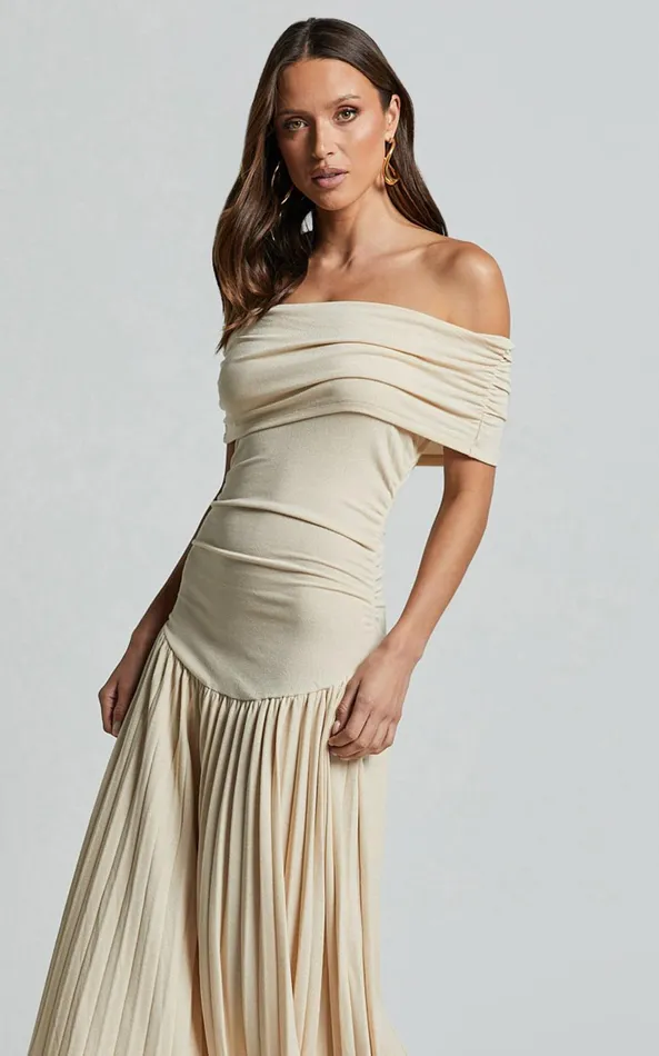Showpo Lioness 8211 Field Of Dreams Maxi Dress In Oatmeal Women Dresses