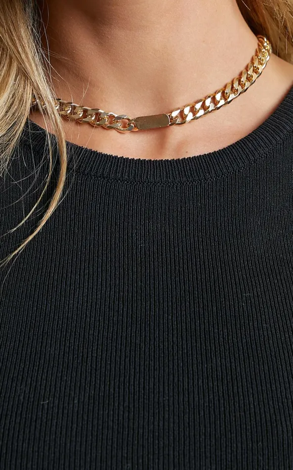 Showpo Lottie Curb Chain Necklace In Gold Women Necklaces