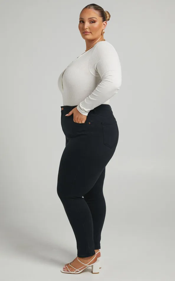 Showpo Lucilla Jeans 8211 High Waisted Contour Fitted Denim Jeans In Black Wash Women Curve Clothes