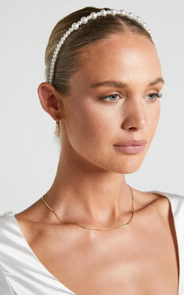 Showpo Marlina Pearl Headband In Pearl Women Hair