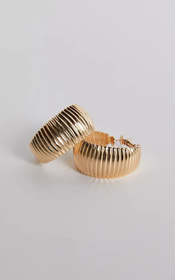 Showpo Marsellie Textured Hoop Earring In Gold Women Earrings
