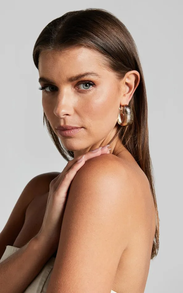 Showpo Marsellie Textured Hoop Earring In Gold Women Earrings
