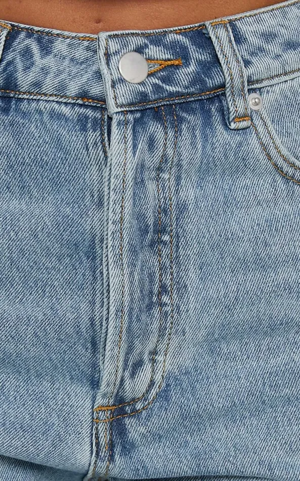 Showpo Matthew Jeans 8211 Mid Rise Straight Leg Denim Jeans In Light Blue Wash Women Denim