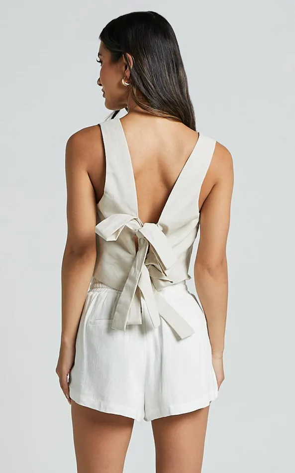 Showpo Mavi Shorts 8211 Drawstring Paper Bag Relaxed Linen Look Shorts In White Women Shorts