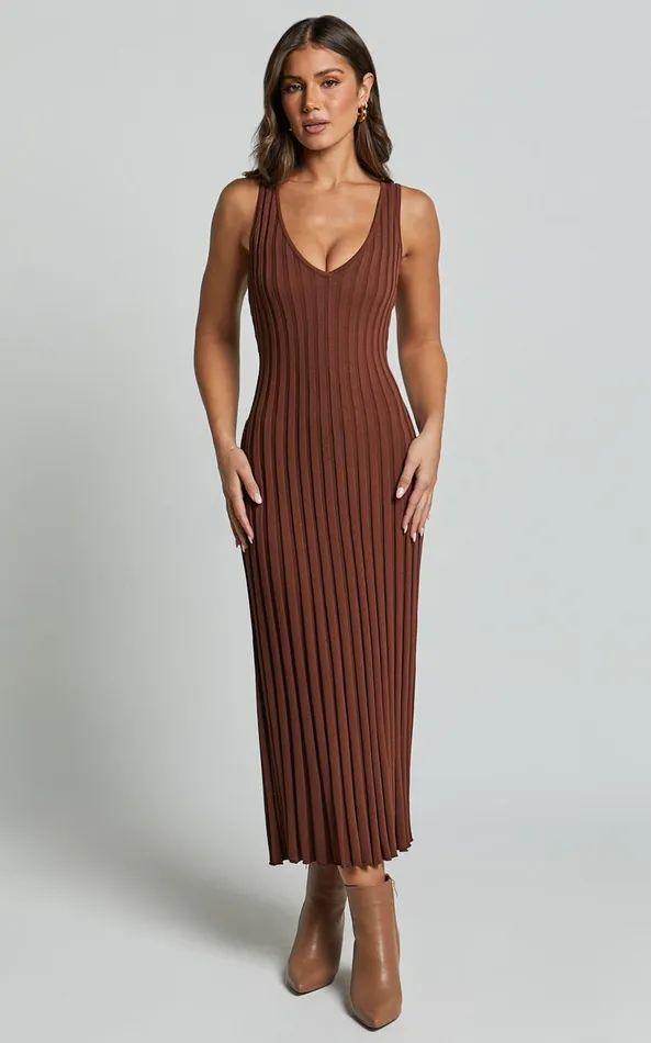 Showpo Maya Midi Knit Dress 8211 Sleeveless V Neck Knited Dress In Dark Chocolate Women Dresses Showpo Maya Midi Knit Dress 8211 Sleeveless V Neck Knited Dress In Dark Chocolate Women Dresses