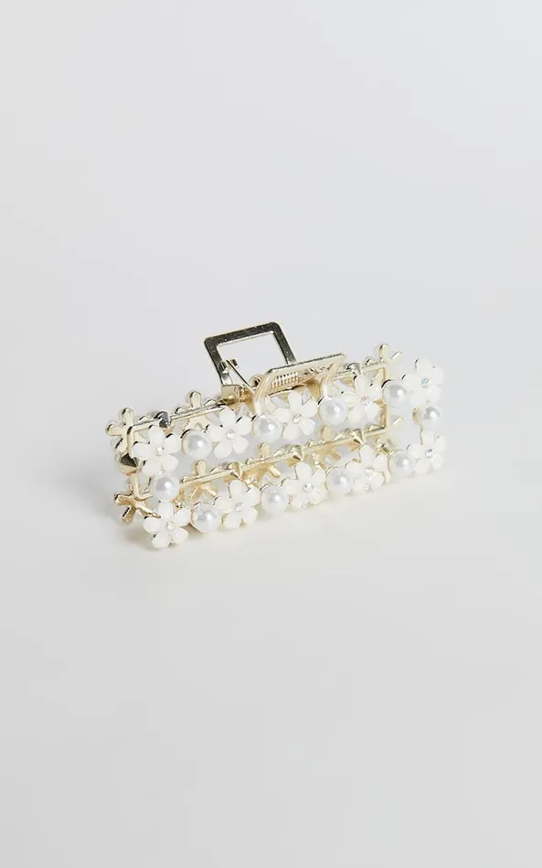 Showpo Mayflower Pearl Hair Clip In White Women Hair