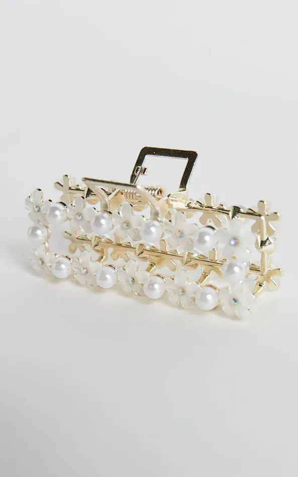 Showpo Mayflower Pearl Hair Clip In White Women Hair