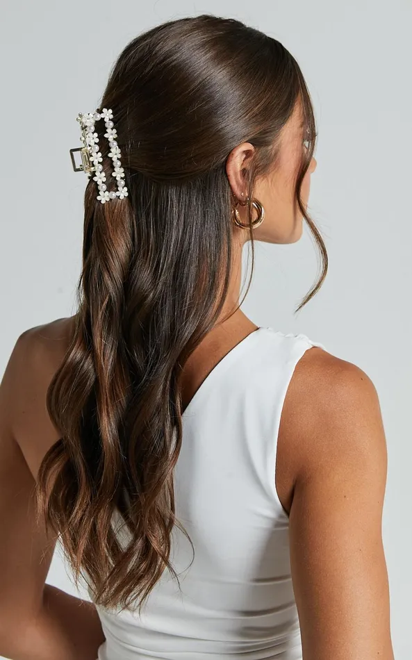 Showpo Mayflower Pearl Hair Clip In White Women Hair