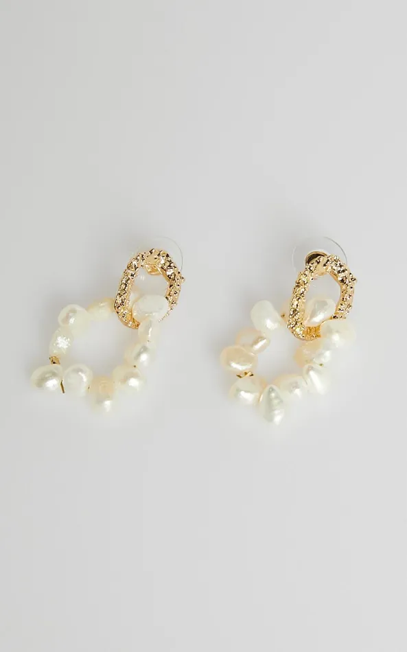 Showpo More Than Words Earrings In Pearl Women Gold Plated Jewelry