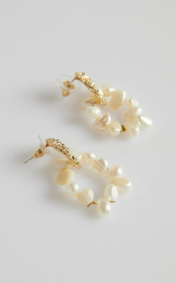 Showpo More Than Words Earrings In Pearl Women Gold Plated Jewelry