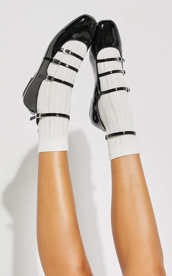 Showpo Nina 2 Pack Socks 8211 Cable Detail Crew Socks In Cream Women Socks and Tights