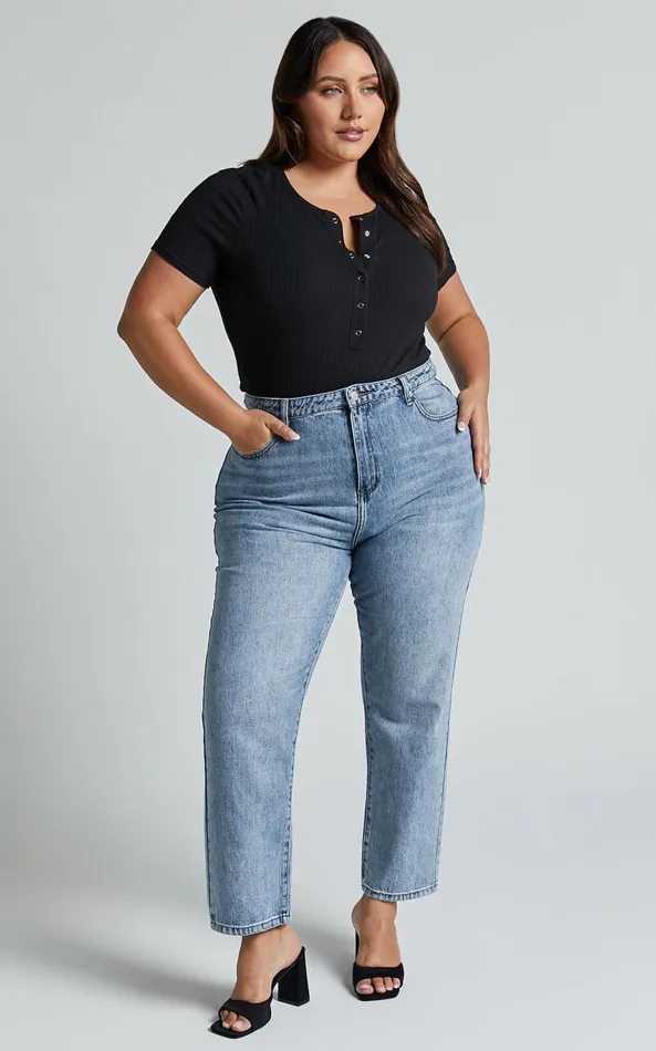 Showpo Orla Bodysuit 8211 Short Sleeve V Neck Bodysuit In Black Women Basics