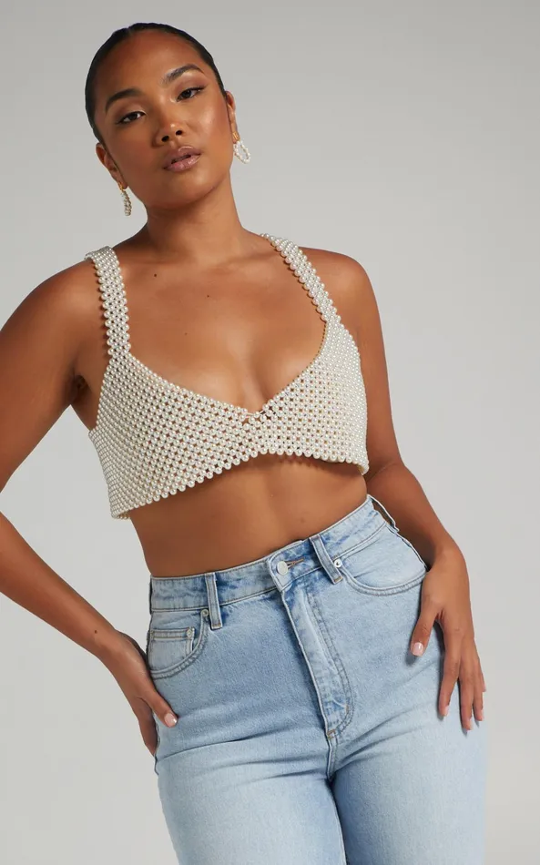 Showpo Peggy Top 8211 V Neck Crop Top In Pearl Women Tops
