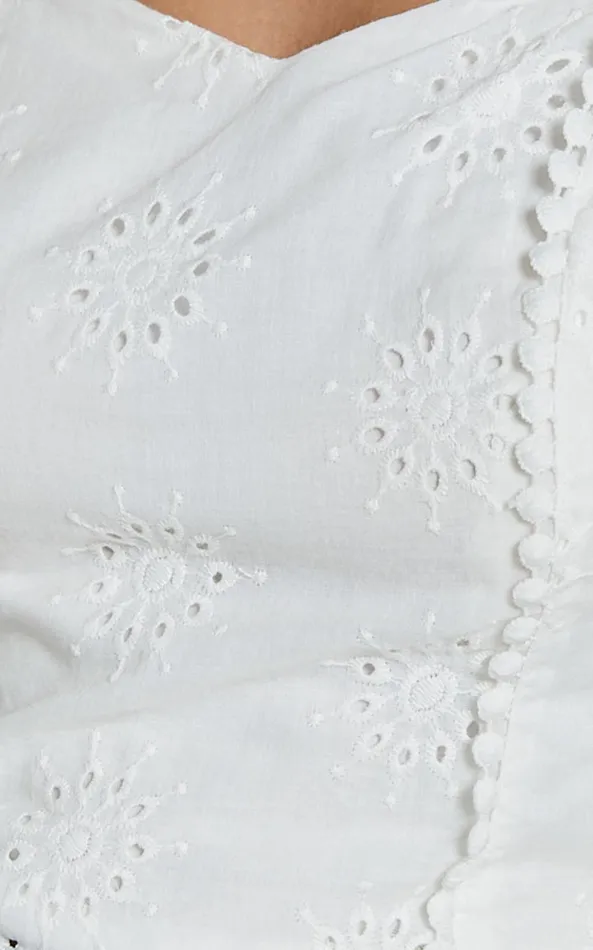 Showpo Pixie Top 8211 Sweetheart Puff Sleeve Embroidery Top In White Women Tops