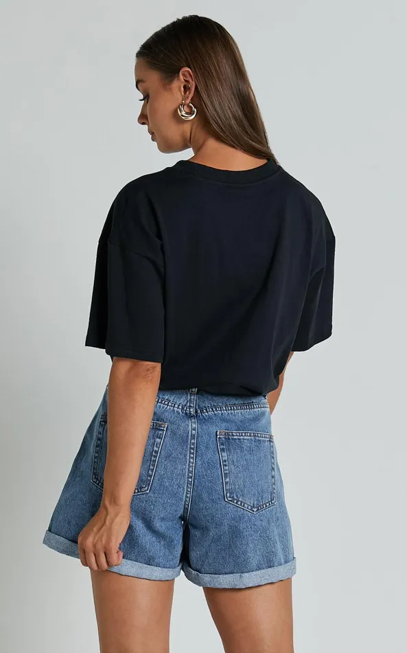Showpo Prizza Top 8211 Longlinge Boyfriend Tee Top In Black Women Basics