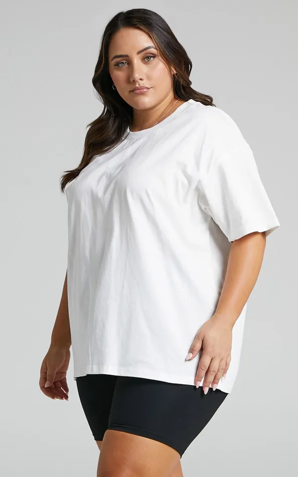 Showpo Prizza Top 8211 Longlinge Boyfriend Tee Top In White Women Curve Clothes