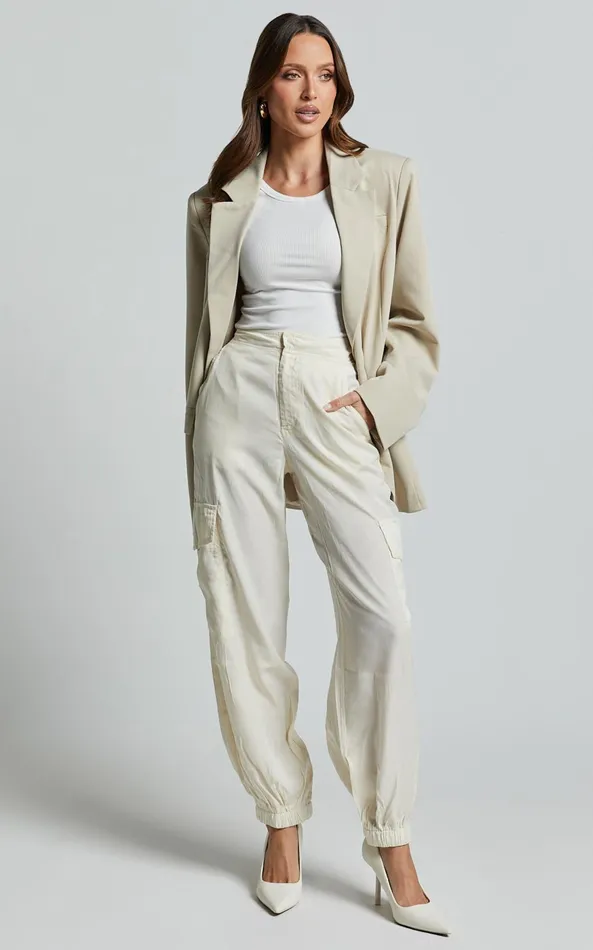 Showpo Robbie Pants 8211 High Waisted Cuffed Ankle Cargo Pants In Oyster Women Curve Clothes Showpo Robbie Pants 8211 High Waisted Cuffed Ankle Cargo Pants In Oyster Women Curve Clothes