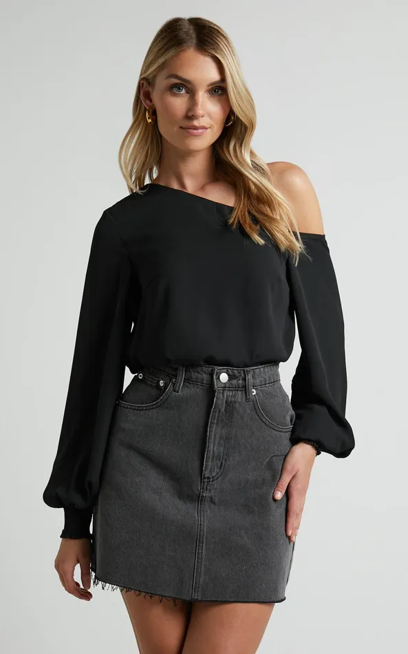 Showpo Robin Top 8211 Long Sleeve Off Shoulder Top In Black Women Tops