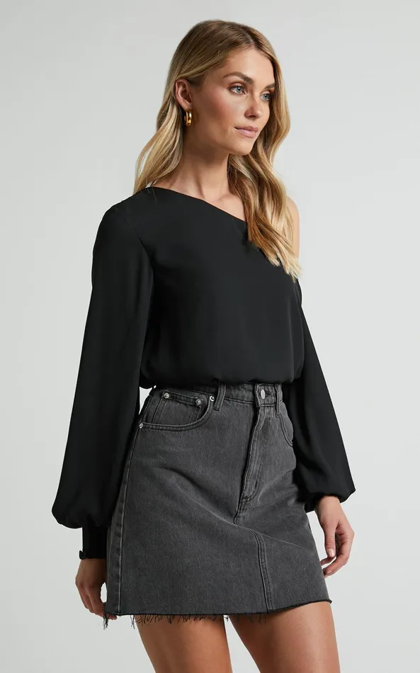 Showpo Robin Top 8211 Long Sleeve Off Shoulder Top In Black Women Tops