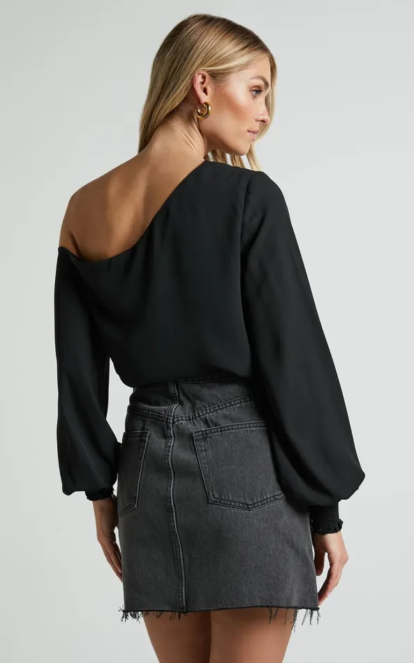 Showpo Robin Top 8211 Long Sleeve Off Shoulder Top In Black Women Tops