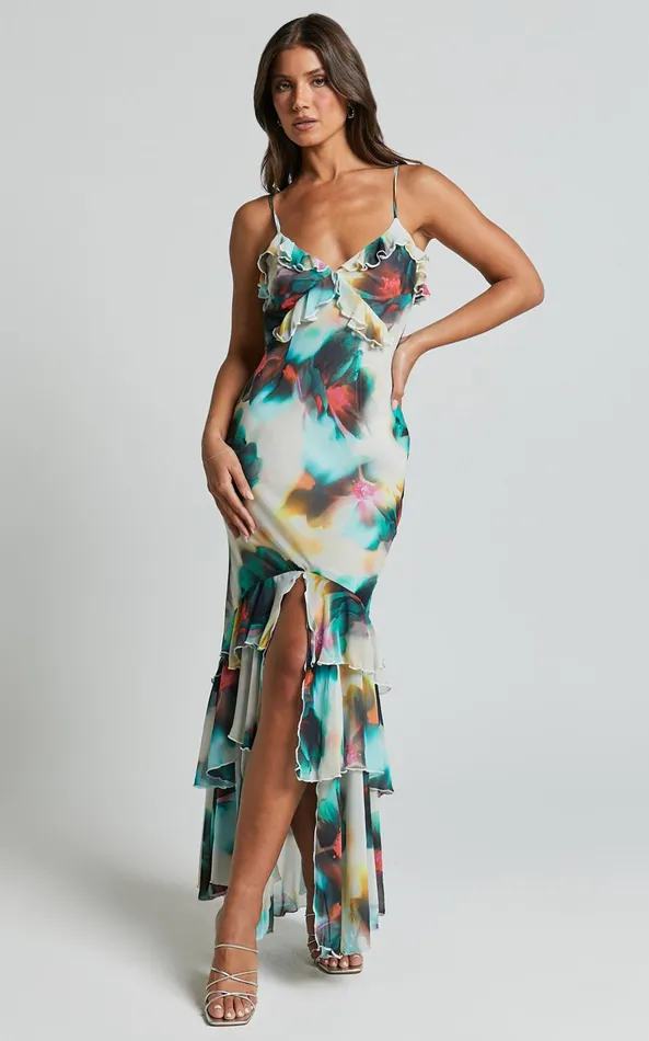 Showpo Runaway The Label 8211 Namari Maxi Dress In CAMILA PRINT Women Dresses